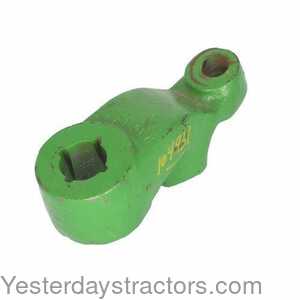 John Deere 2450 Steering Arm - Right Hand 104931