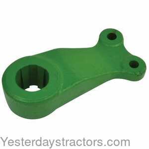 John Deere 4560 Steering Arm - Center 104966