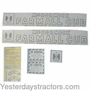 Farmall Cub Decal Set - Die Cut R2565V