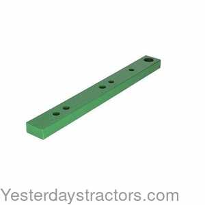 John Deere 5400 Drawbar - Rear 114546