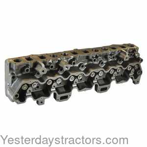 John Deere 8570 Cylinder Head-With Valves 210090