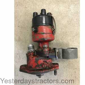 Farmall 444 Distributor with base and tach drive 403589