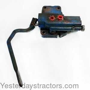 Ford 5000 Single Spool Hydraulic Valve 430170