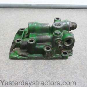 John Deere 4040 Clutch Regulating Valve 431410