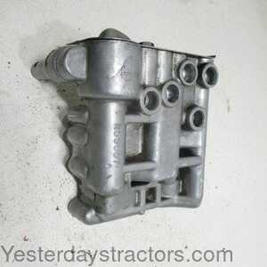 John Deere 8430 Clutch Valve Housing 435105