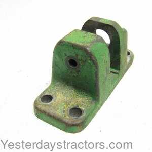 John Deere 4450 Steering Cylinder Bracket 436646