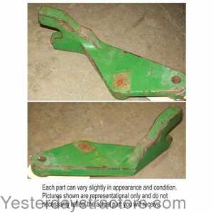 John Deere 3010 Hydraulic Cylinder Hanger - Right Hand 498954