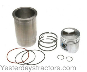 John Deere 1020 Sleeve and Piston R3428